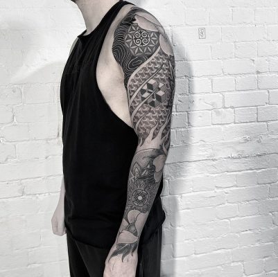 dima-blackwork-tattoo-7